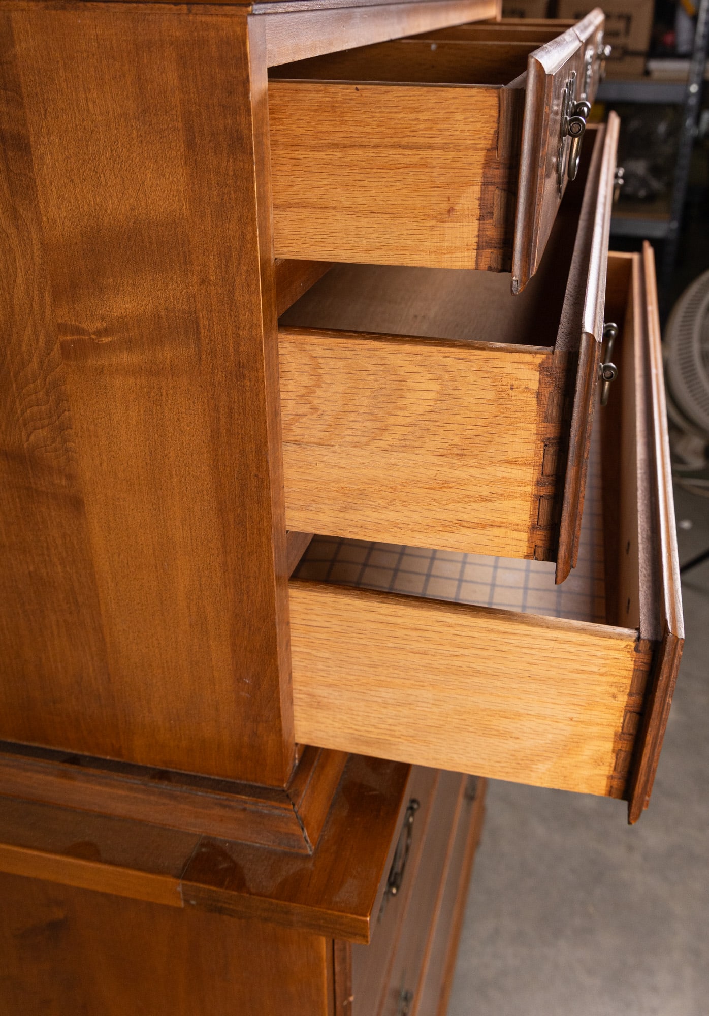 Young Company Hard Solid Maple Chest-on-Chest Dresser - 6