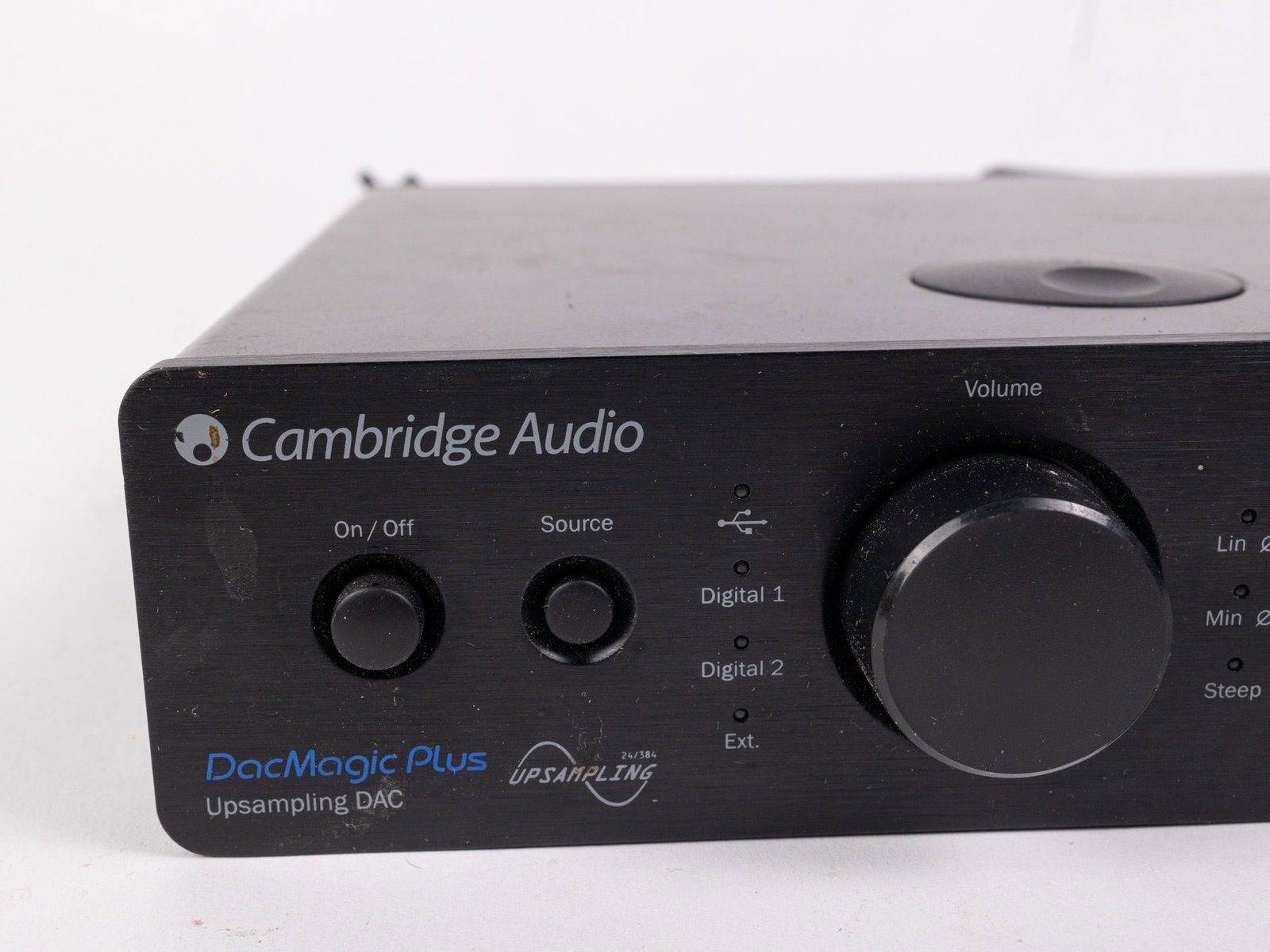 Cambridge Audio DacMagic Plus Upsampling DAC - 3
