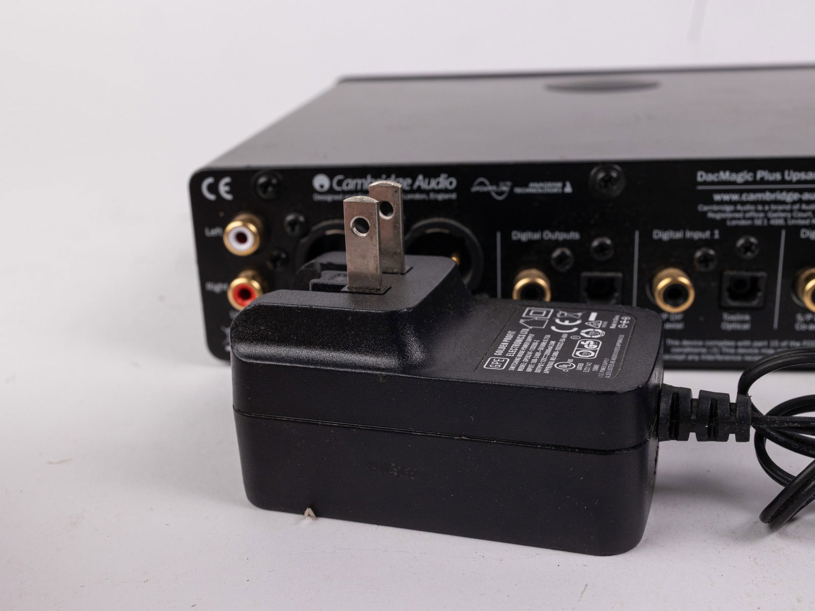 Cambridge Audio DacMagic Plus Upsampling DAC - 6