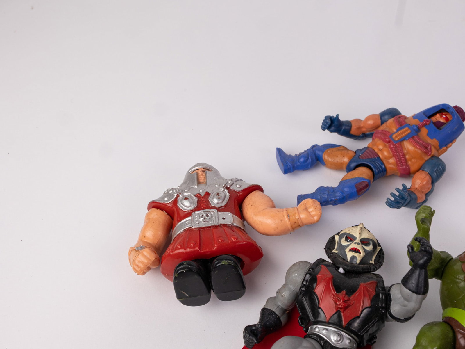 Lot of Assorted Vintage He-Man Masters of the Universe Action Figures - 3
