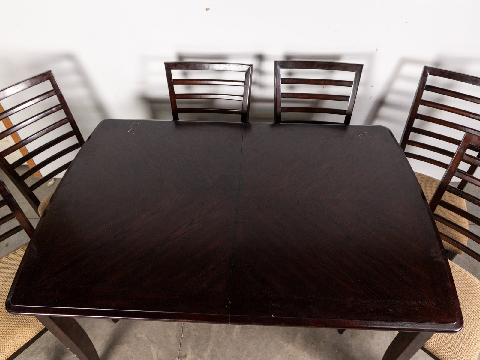Contemporary Dining Table and Six Chairs - 3