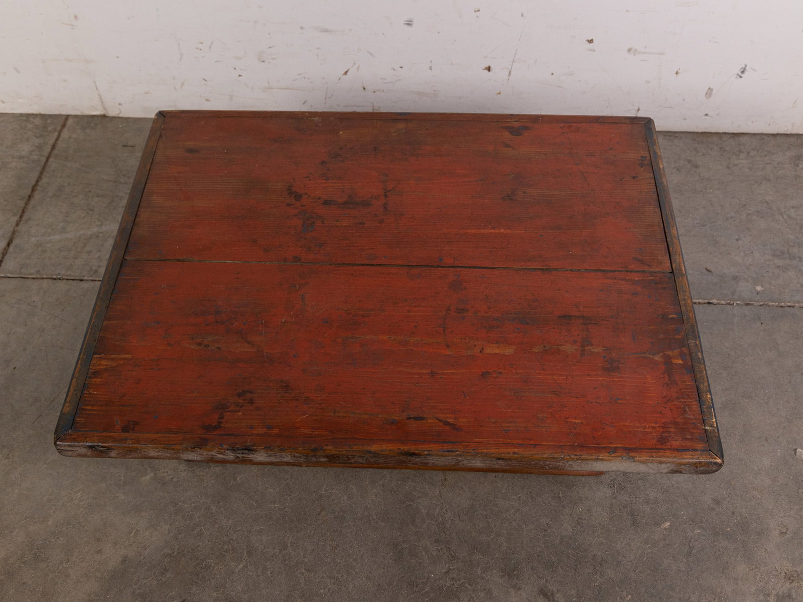 Antique Primitive Dough Box with Cast Iron Ornate Handles - 2