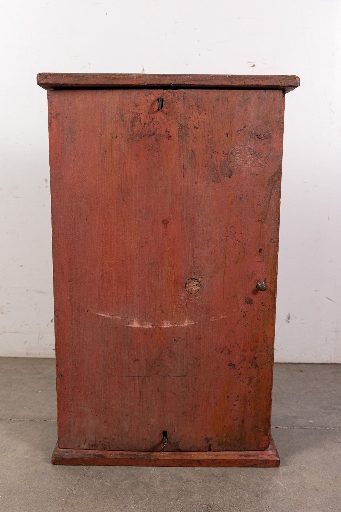 Antique Primitive Table Top Locking Cabinet: Antique Primitive Table Top Locking Cabinet Size 26" x 16" x 8" Literature Brooks Auction – Online Auction Terms & Conditions Contact: (856) 694-2960 | info@brooks.auction READ BEFORE YOU BID:
