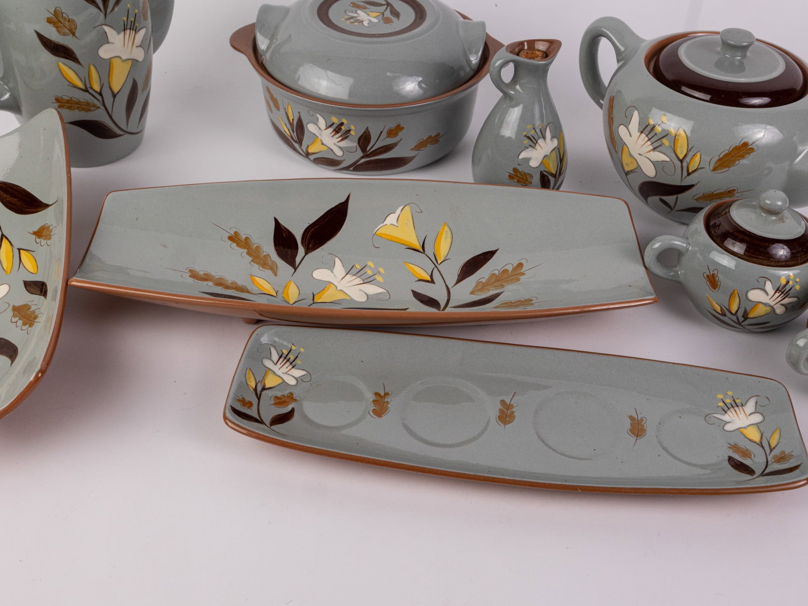 Vintage Stangl Pottery "Golden Harvest" Assortment - 5