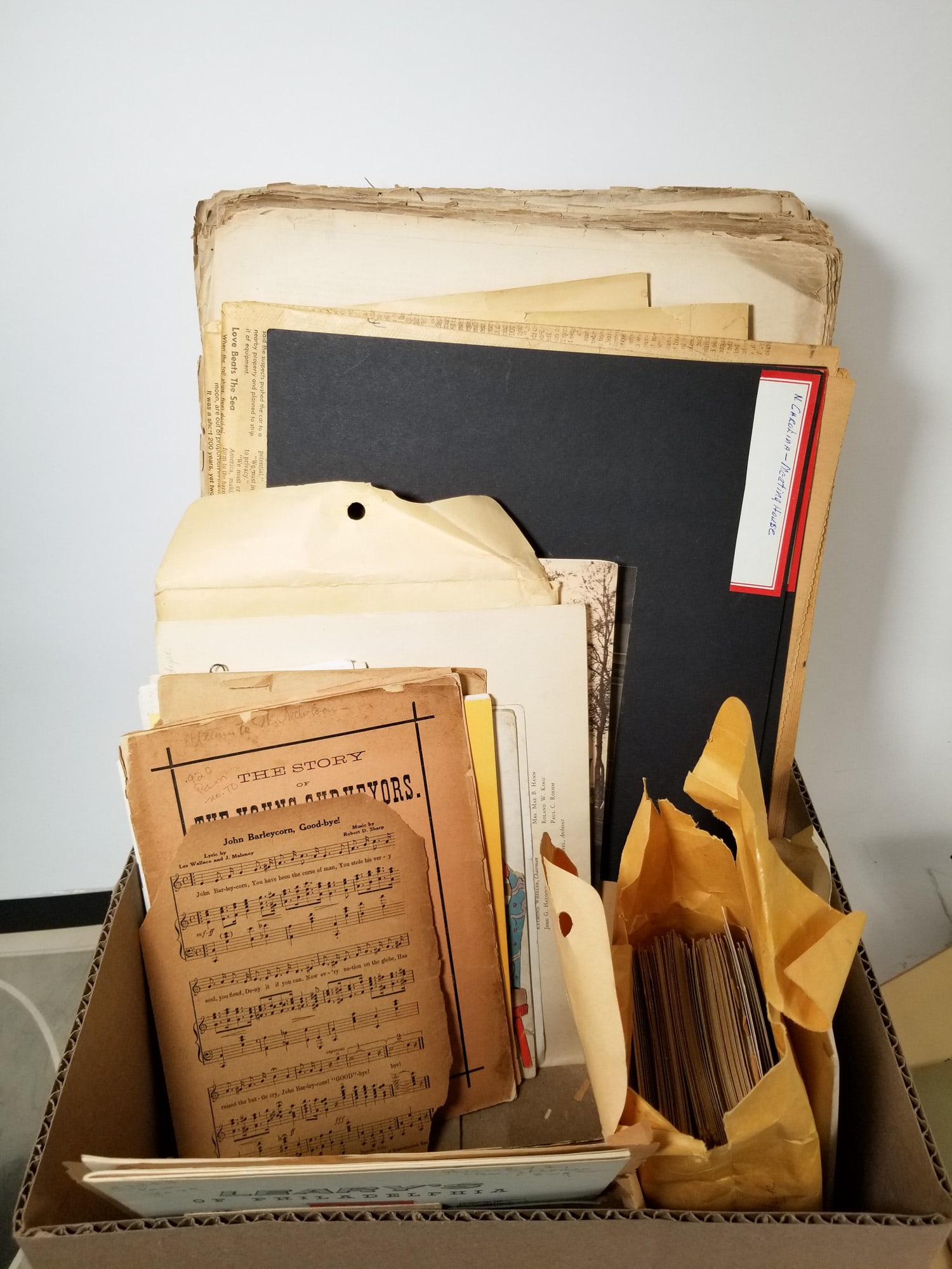 Large Assortment of Vintage & Antique Ephemera - 5