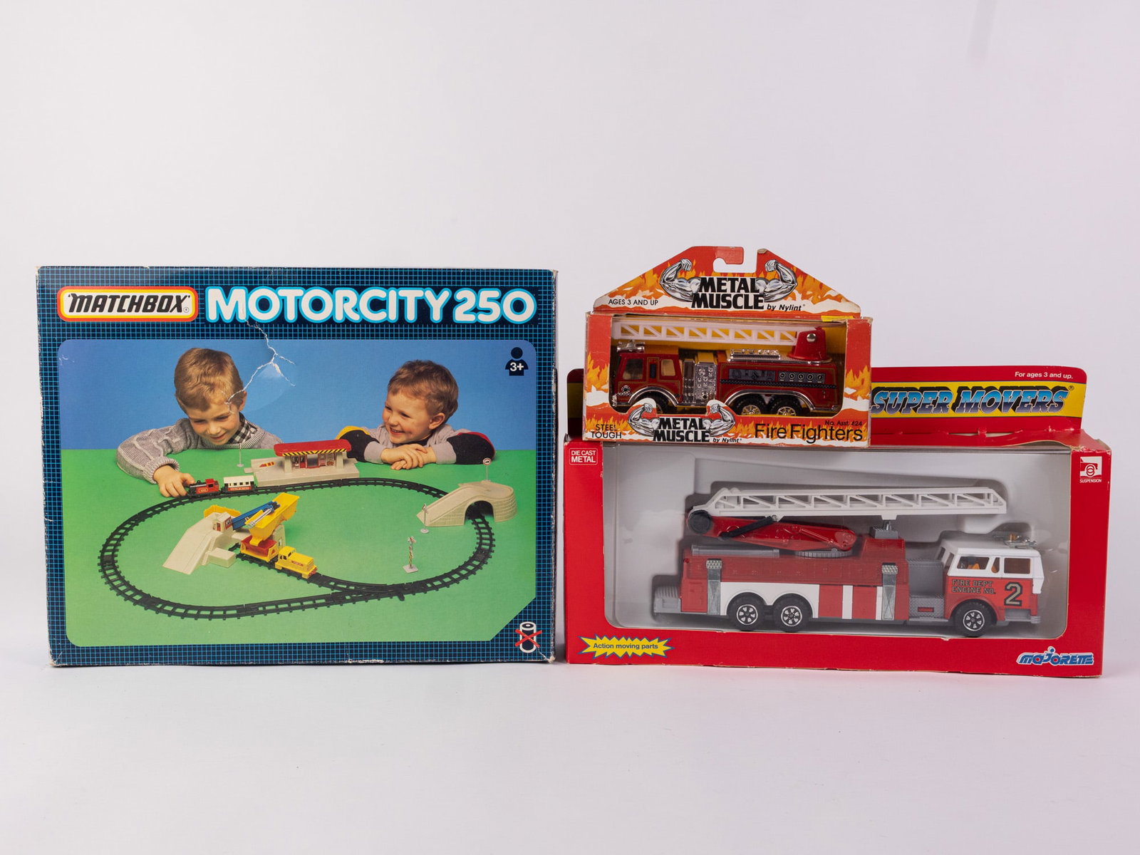 Lot of Assorted Vintage Toy Cars: Lot of Assorted Vintage Toy Cars Size 7" x 12" x 12" Literature Brooks Auction – Online Auction Terms & Conditions Contact: (856) 694-2960 | info@brooks.auction READ BEFORE YOU BID: We want you