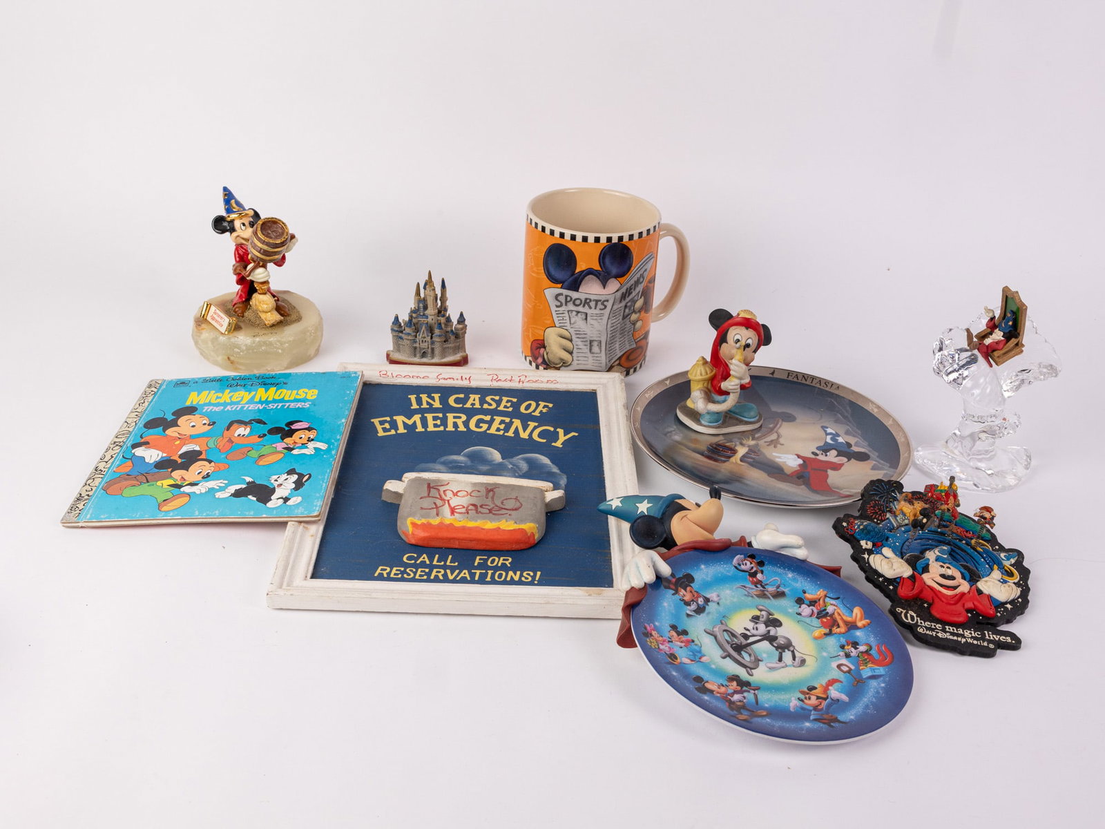 Assortment of Vintage Disney and Mickey Mouse Collectibles: Assortment of Vintage Disney and Mickey Mouse Collectibles Size 7" x 12" x 12" Literature Brooks Auction – Online Auction Terms & Conditions Contact: (856) 694-2960 | info@brooks.auction READ