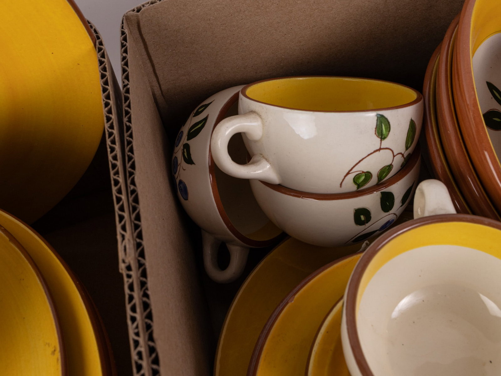 Grouping of Vintage Stangl Pottery "Blueberry" Ceramic Pieces - 7