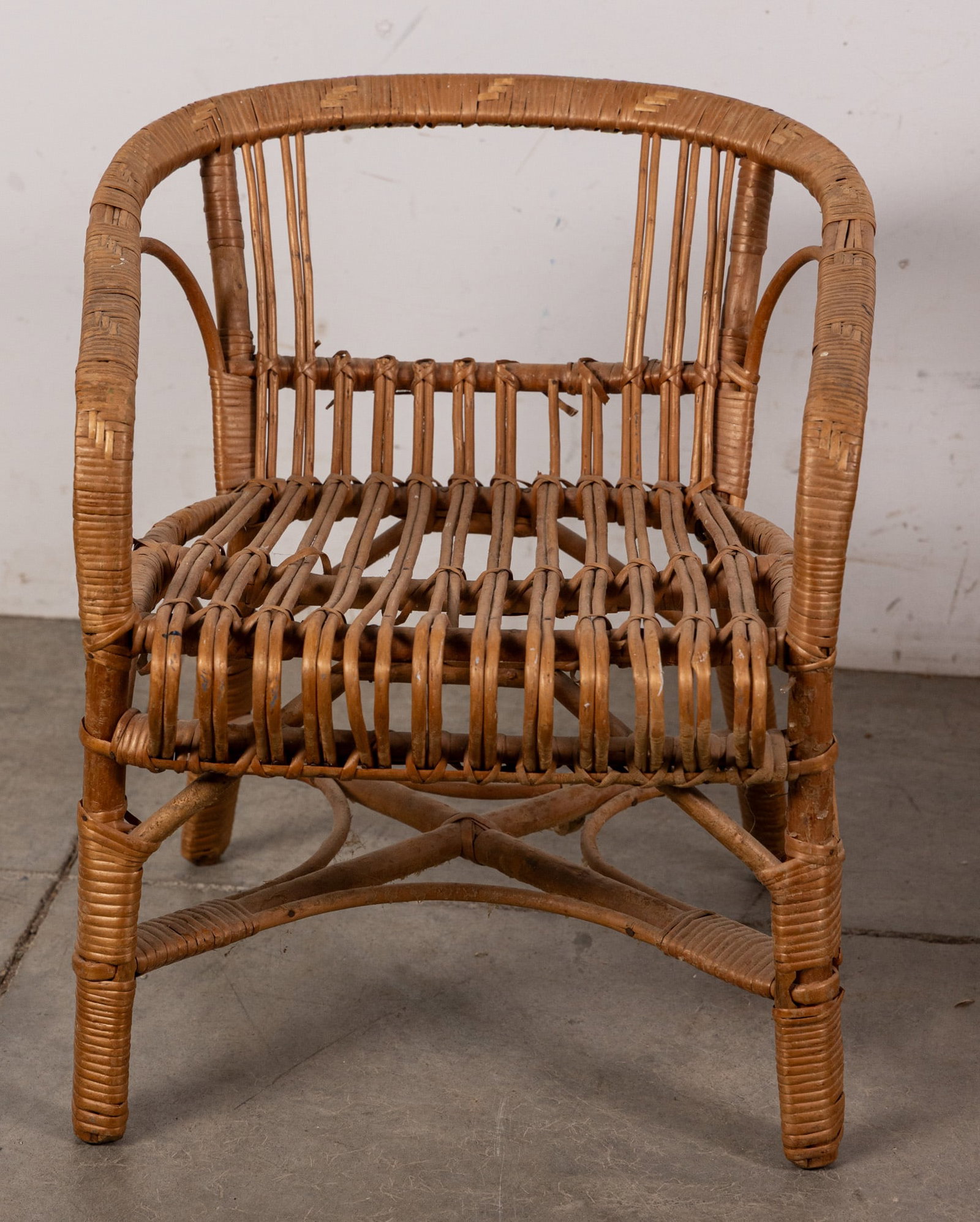 Pair of Children's Wicker Armchairs - 2