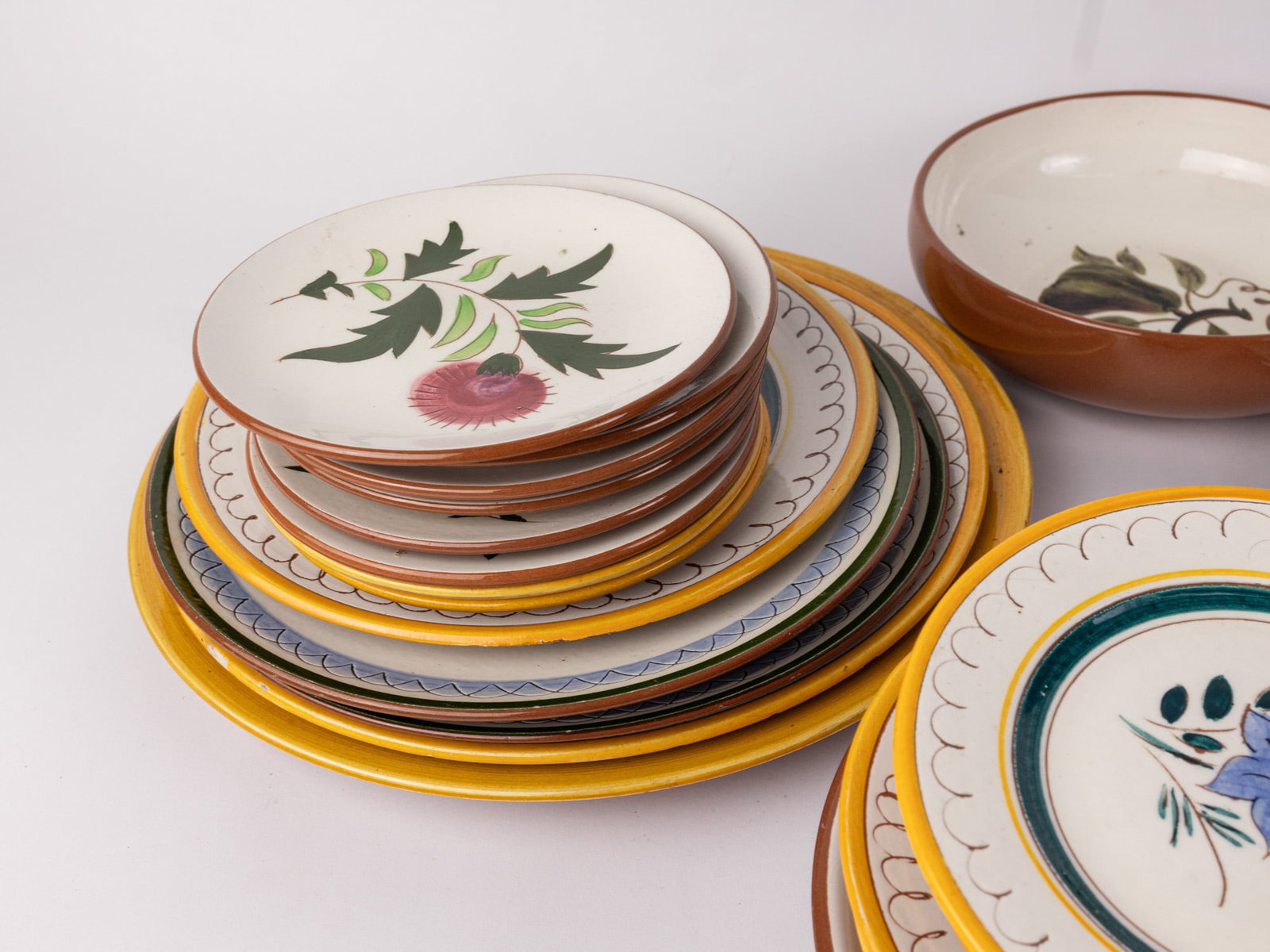 Large Assortment of Vintage Stangl Pottery Ceramic Plates - 3