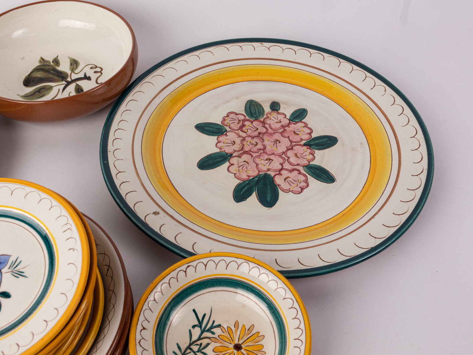 Large Assortment of Vintage Stangl Pottery Ceramic Plates - 4