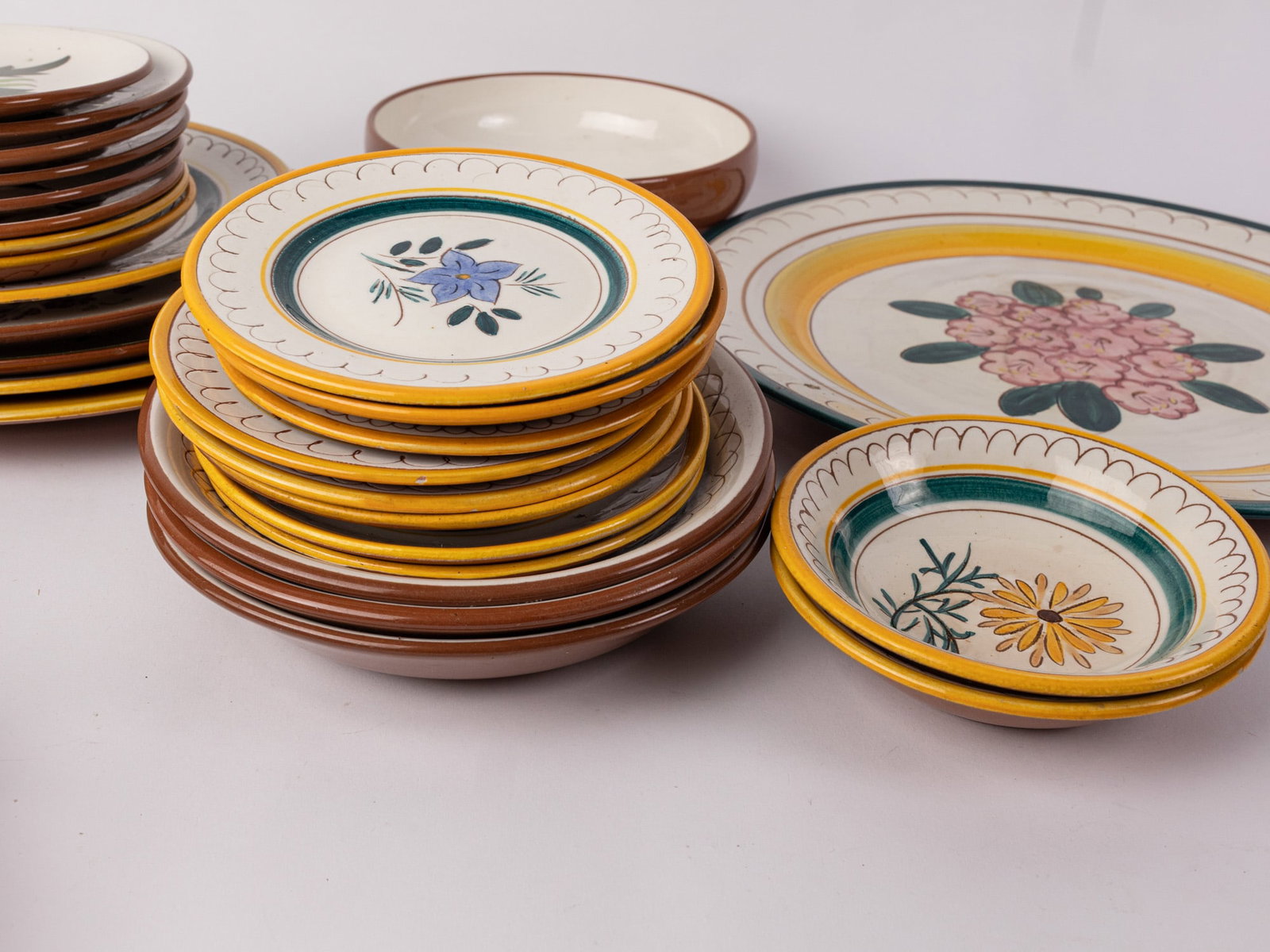 Large Assortment of Vintage Stangl Pottery Ceramic Plates - 5