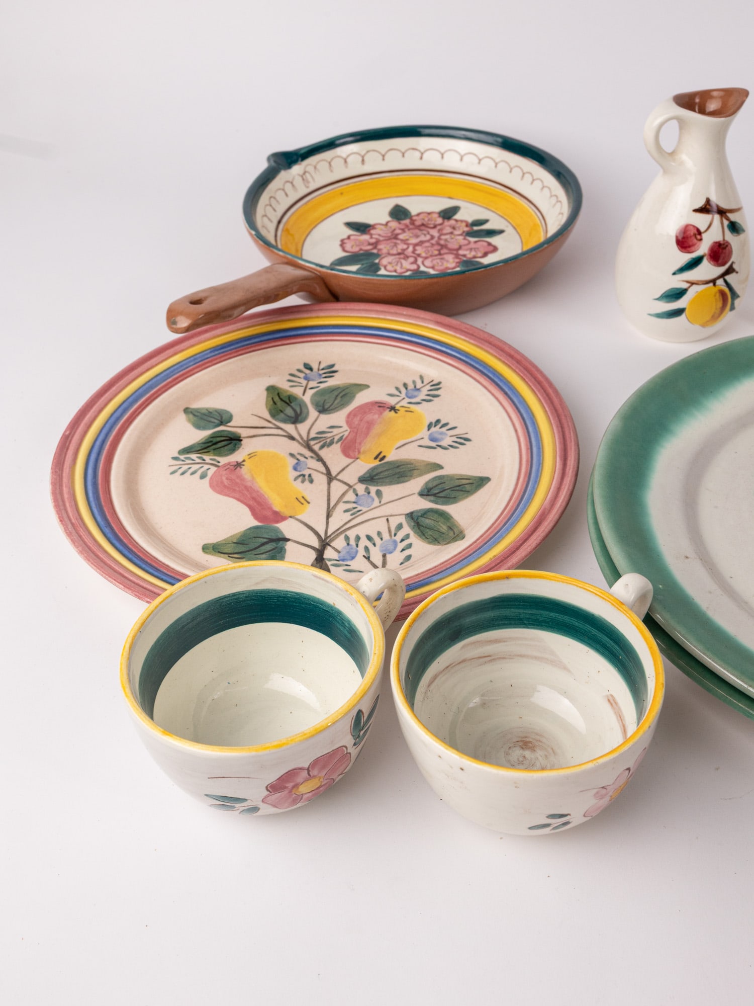 Large Assortment of Vintage Stangl Pottery Ceramic Pieces - 3