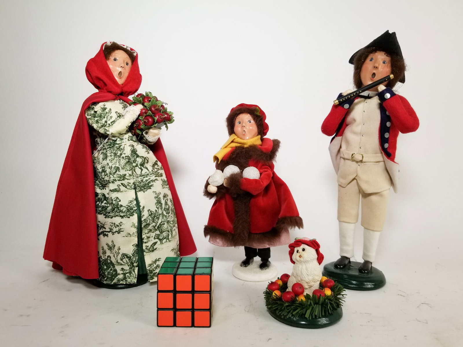 Byers Choice Carolers - 2
