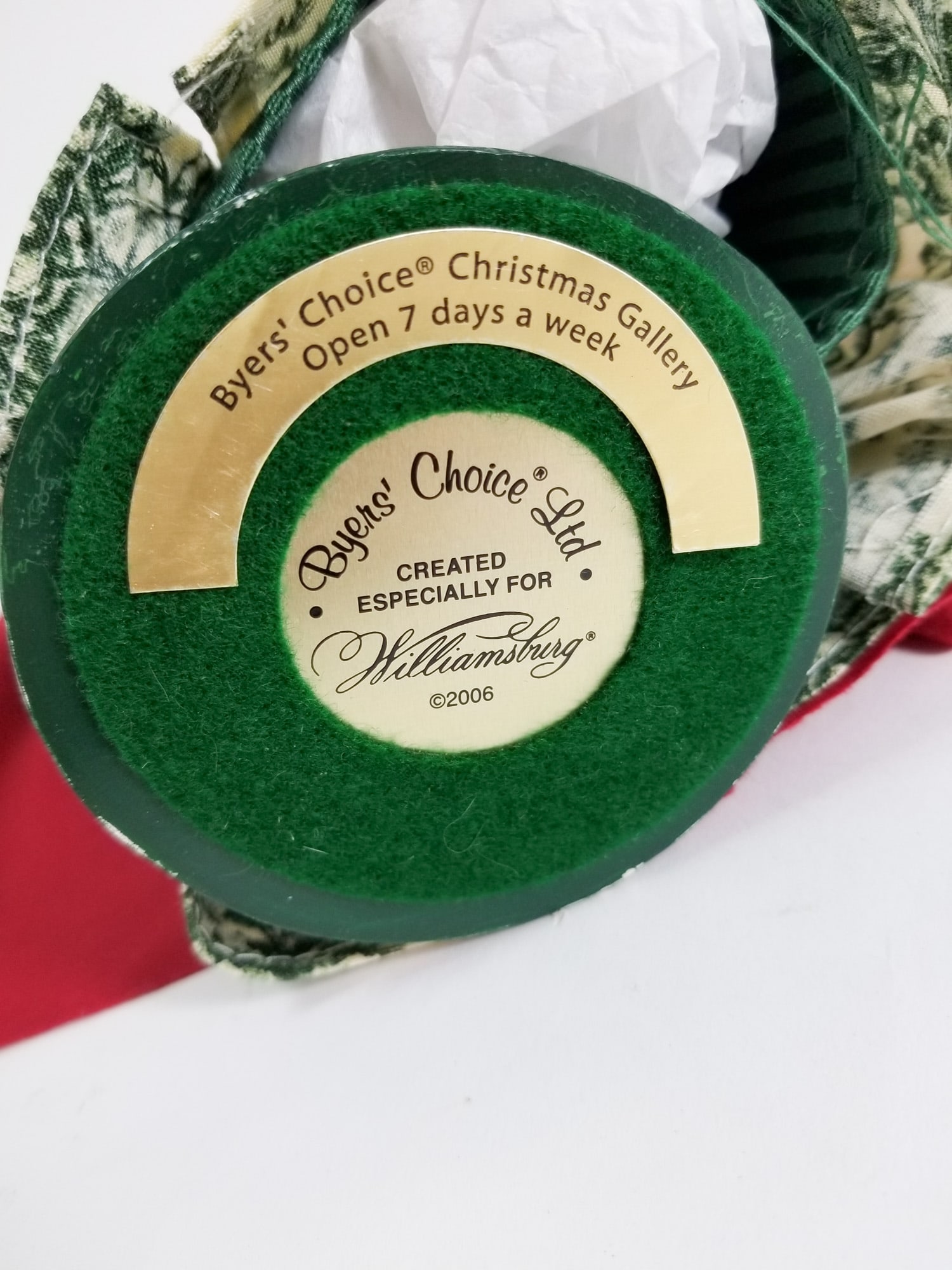 Byers Choice Carolers - 7