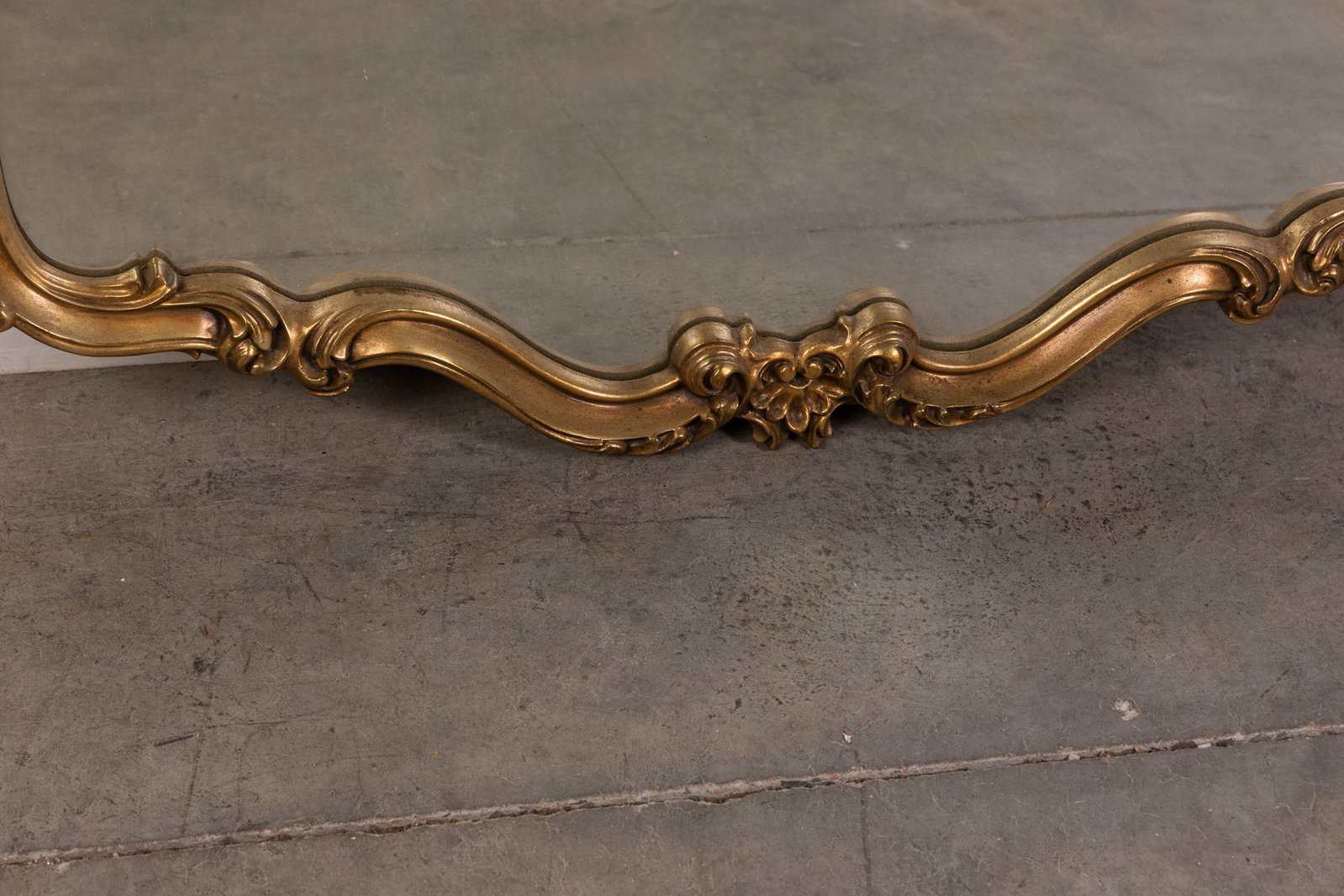 Vintage Wooden Ornate French Rococo-Style Wall Mirror - 3