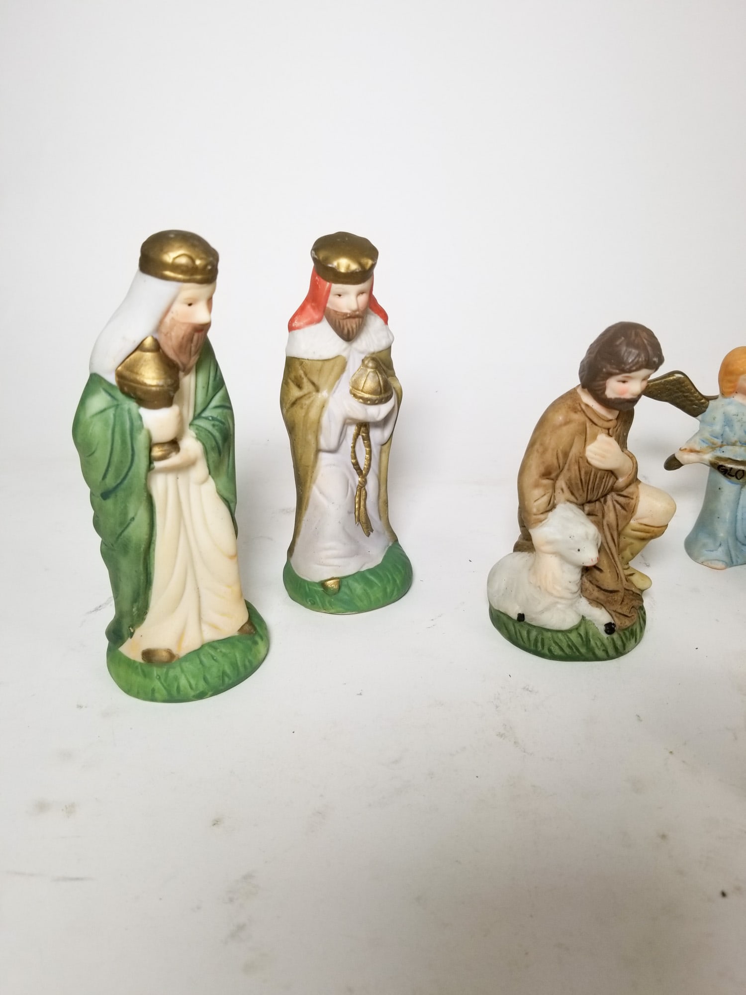 Set of Ceramic Nativity Pieces - 3