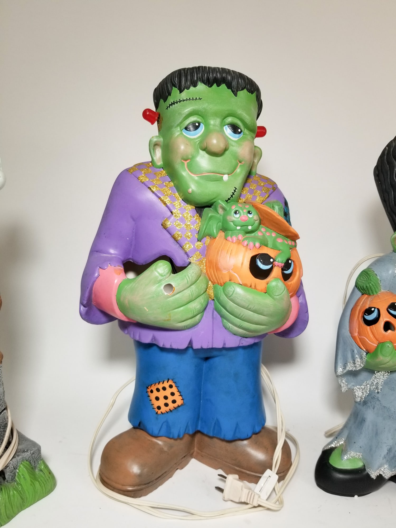 Four Pieces of Light-Up Ceramic Halloween Decor - 3