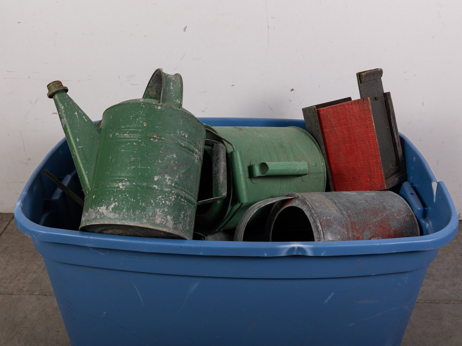 Large Assortment of Vintage Watering Cans and Bird Houses: Large Assortment of Vintage Watering Cans and Bird Houses Literature Brooks Auction – Online Auction Terms & Conditions Contact: (856) 694-2960 | info@brooks.auction READ BEFORE YOU BID: We want