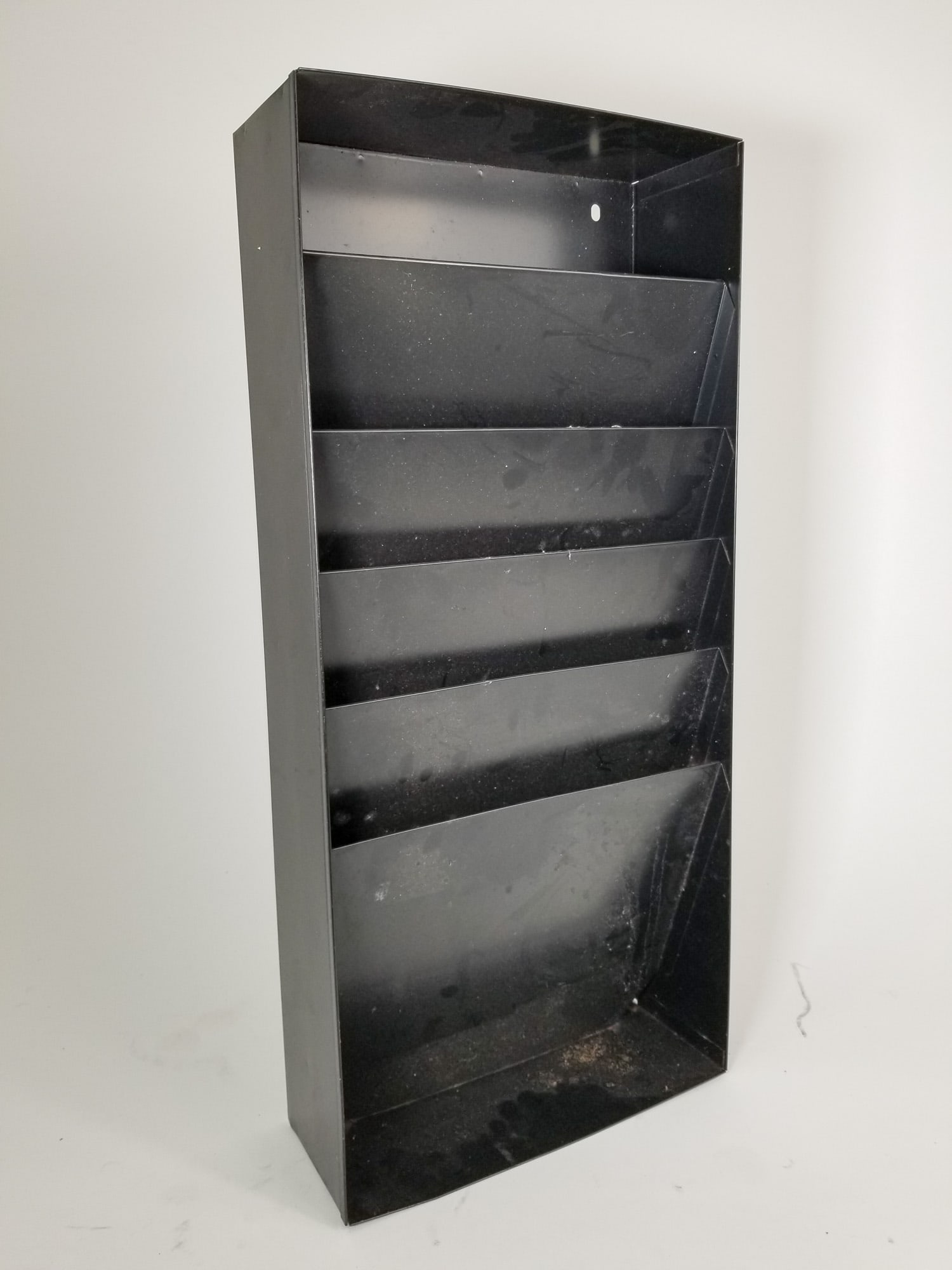 Hunt Lit-Ning 4-Slot Metal File Holder: Hunt Lit-Ning 4-Slot Metal File Holder Size 22" H Literature Brooks Auction – Online Auction Terms & Conditions Contact: (856) 694-2960 | info@brooks.auction READ BEFORE YOU BID: We want you to