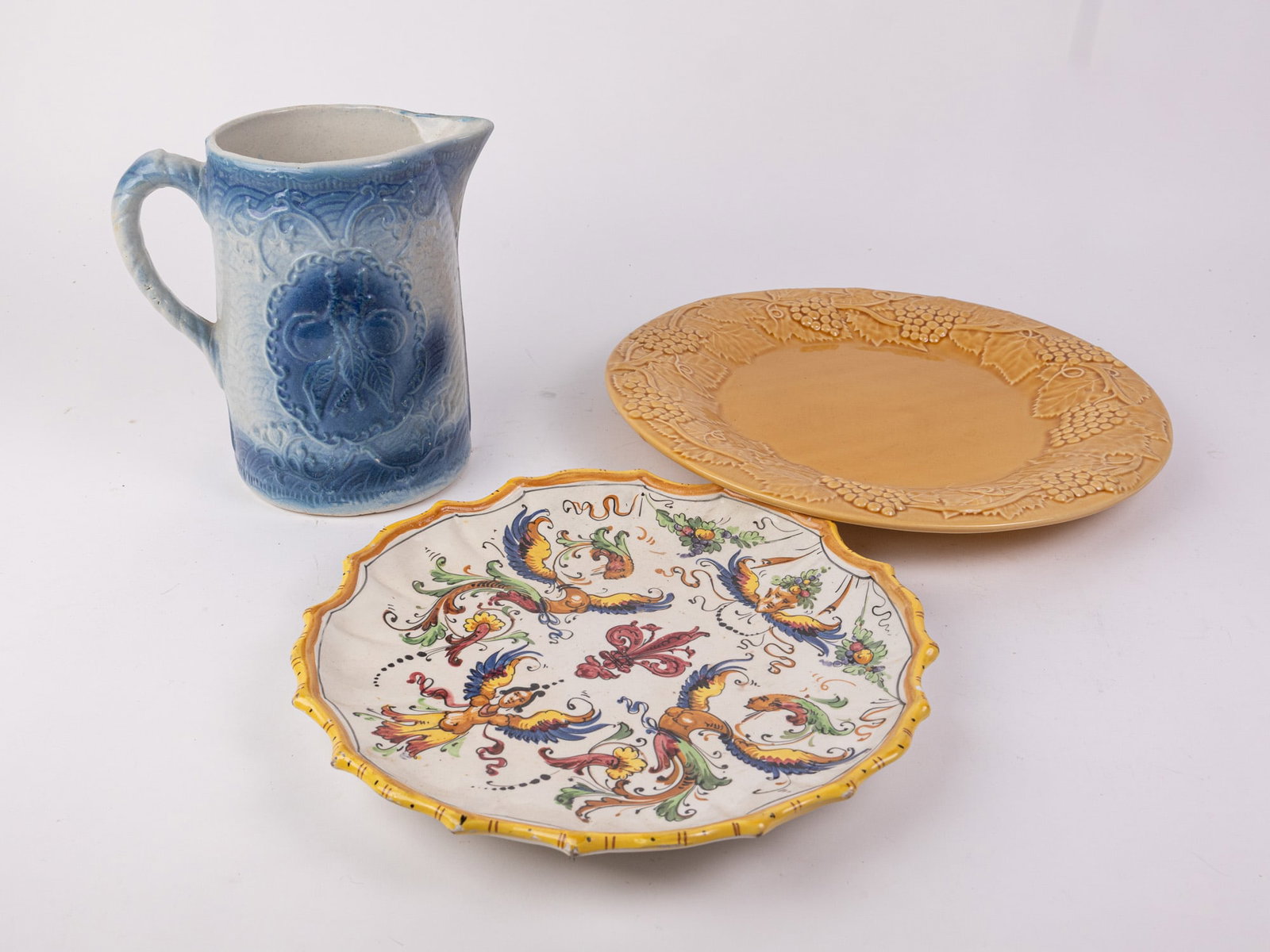 Grouping of Vintage Stoneware: Grouping of Vintage Stoneware Size 7" x 12" x 12" Literature Brooks Auction – Online Auction Terms & Conditions Contact: (856) 694-2960 | info@brooks.auction READ BEFORE YOU BID: We want you to