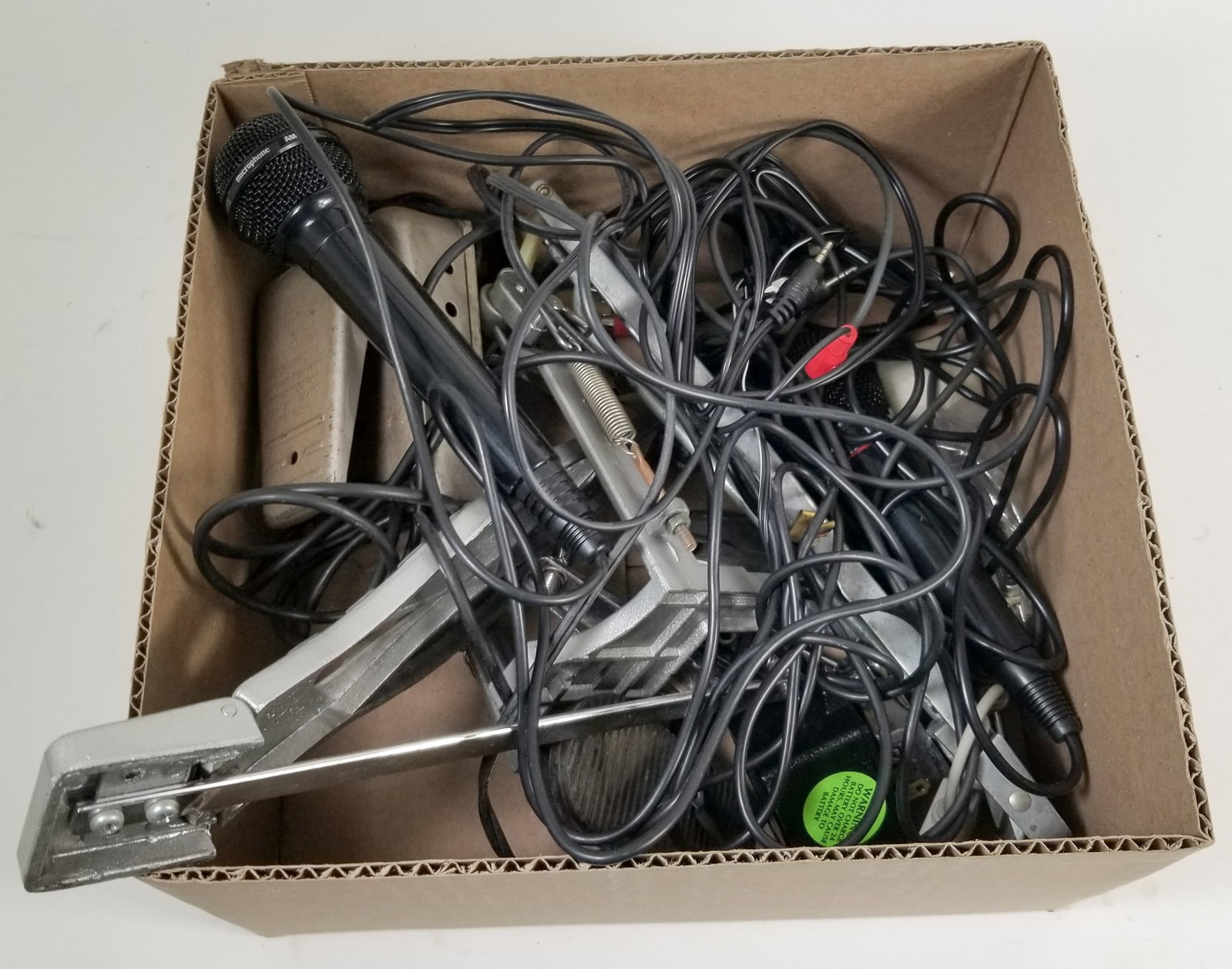 Assortment of Hardware for Musical Instruments: Assortment of Hardware for Musical Instruments Size 7' x 12' x 12" Literature Brooks Auction – Online Auction Terms & Conditions Contact: (856) 694-2960 | info@brooks.auction READ BEFORE YOU