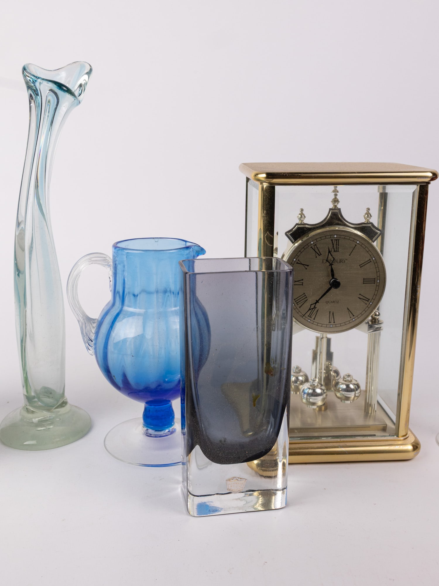 Decorative Assortment ft. Swung Vase - 4