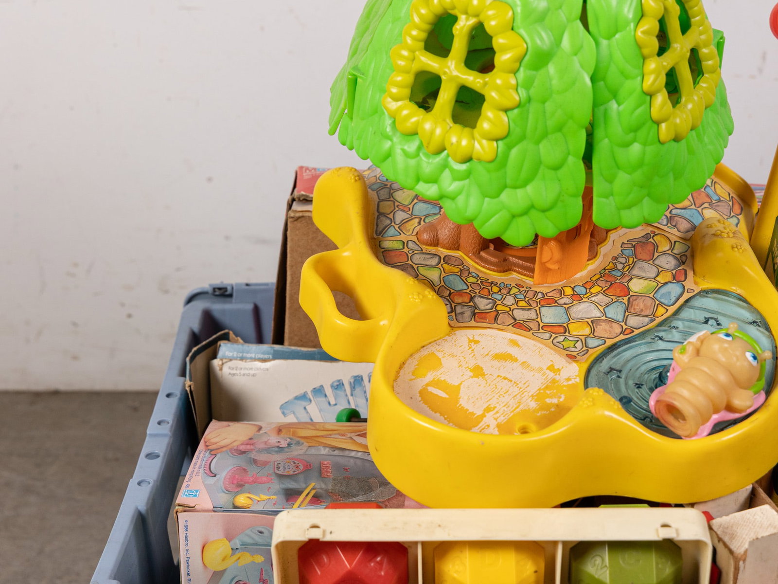 Assortment of Vintage Toys & Games ft. Tickle Me Elmo - 2