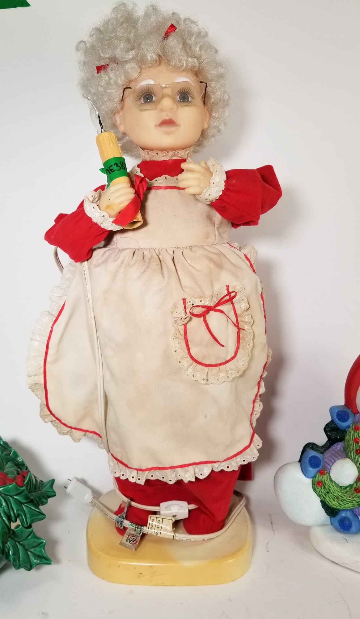 Assortment of Christmas Decor ft.Santa's Best Mrs. Claus Animatronic - 4