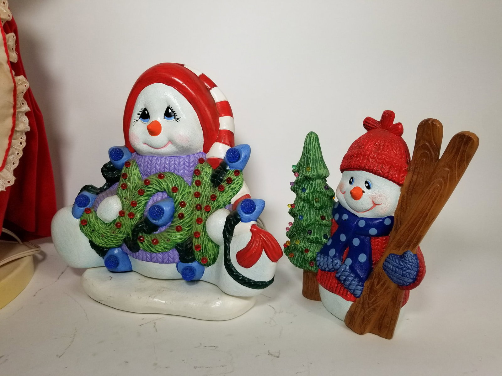 Assortment of Christmas Decor ft.Santa's Best Mrs. Claus Animatronic - 5