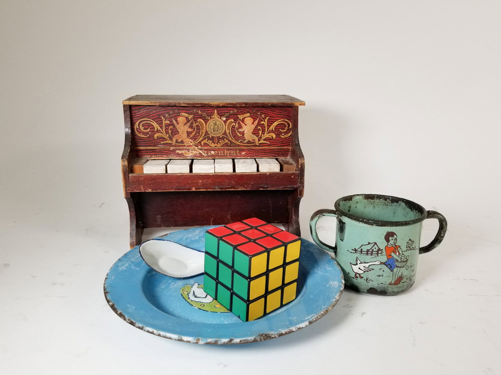 Grouping of Vintage Articles ft. Miniature Piano Toy - 2