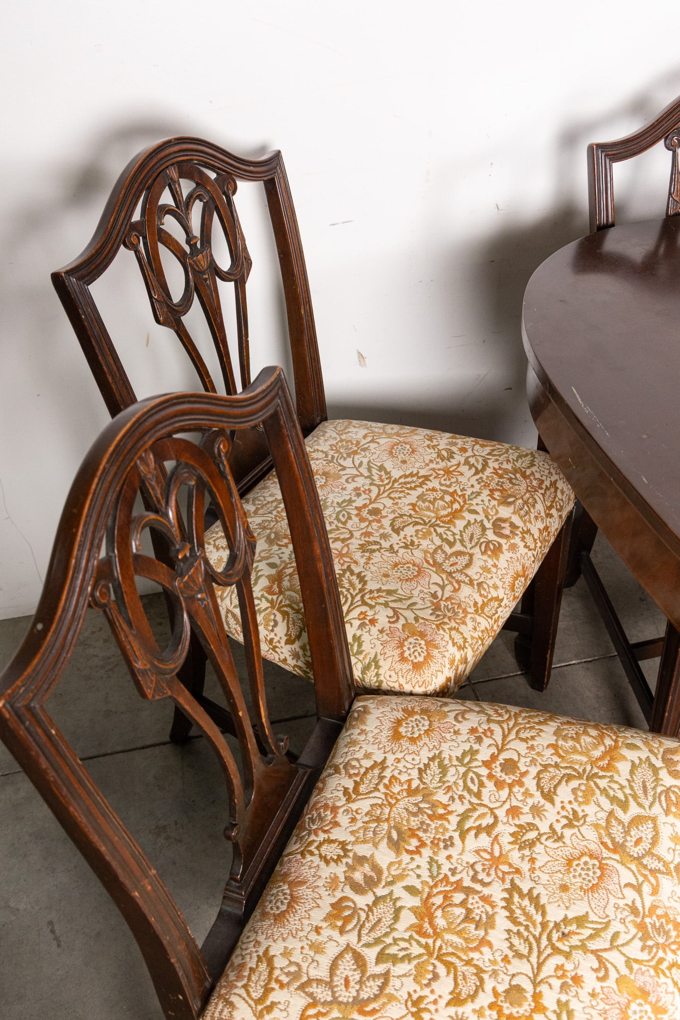 Antique Seven Piece Reproduction Federal Style Dining Set - 7