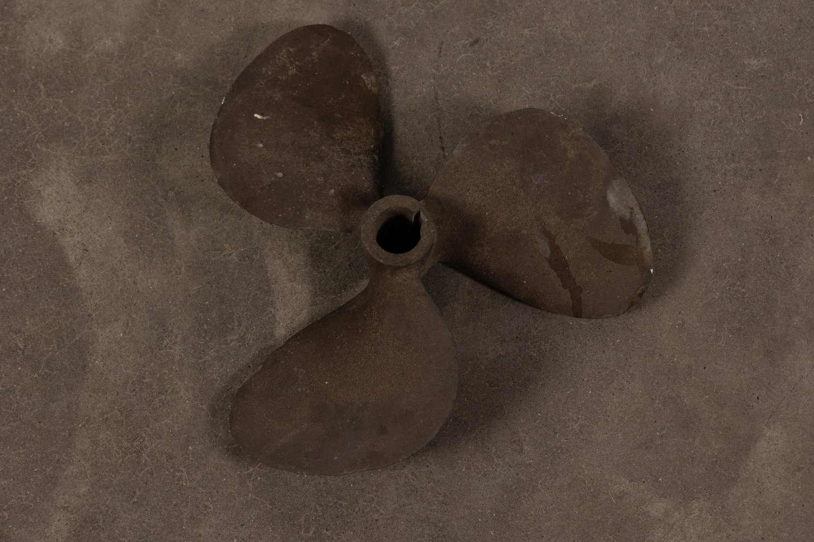 Vintage Brass Marine Boat Propeller: Vintage Brass Marine Boat Propeller Size 12" H Literature Brooks Auction – Online Auction Terms & Conditions Contact: (856) 694-2960 | info@brooks.auction READ BEFORE YOU BID: We want you to
