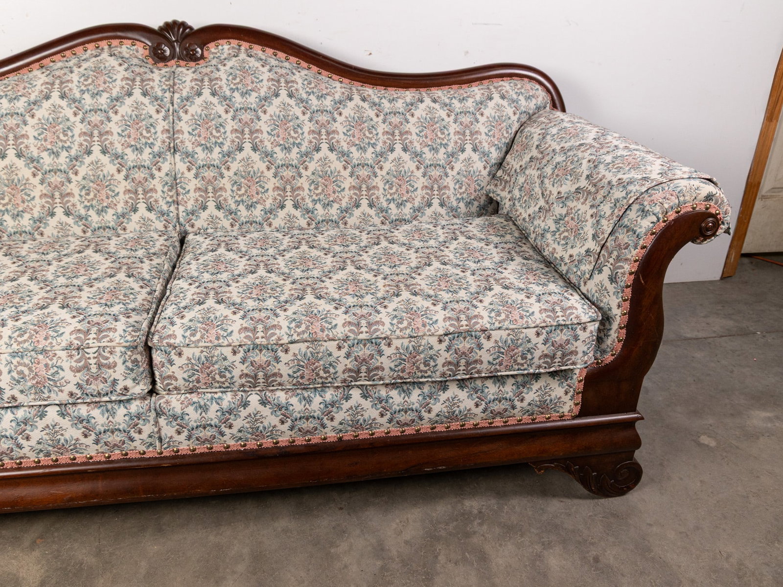 Vintage Victorian Style Sofa - 2