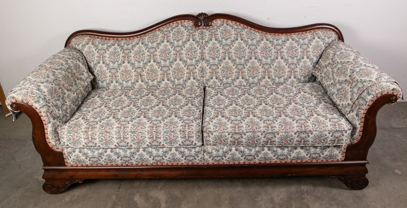 Vintage Victorian Style Sofa - 4