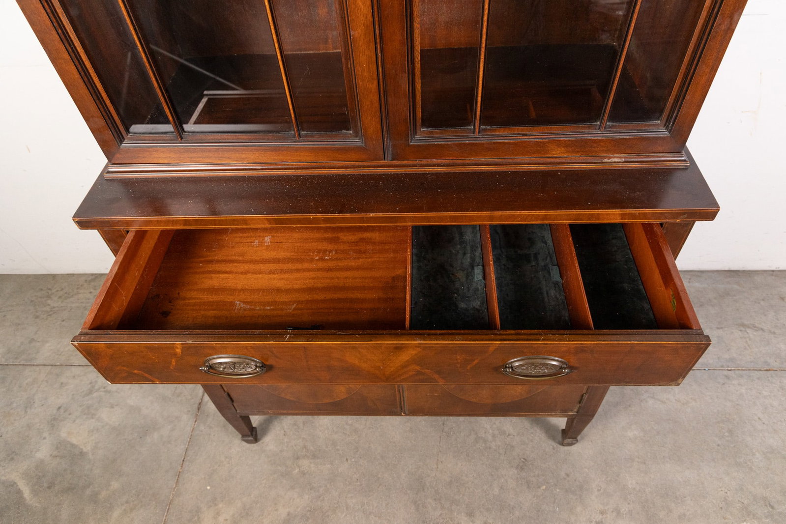 Vintage Federal Style China Cabinet - 5