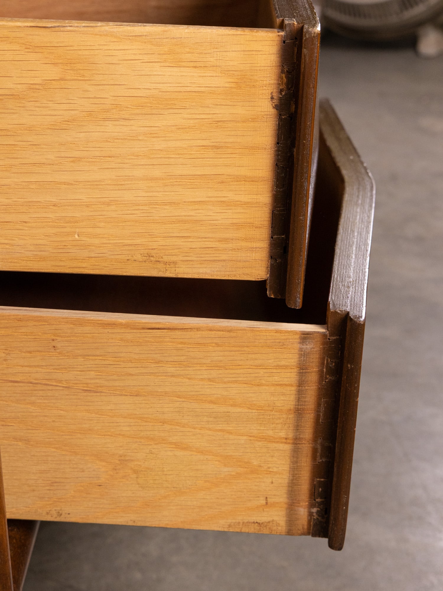 United Furniture Company Diamond Front Pair of MCM Nightstands - 6