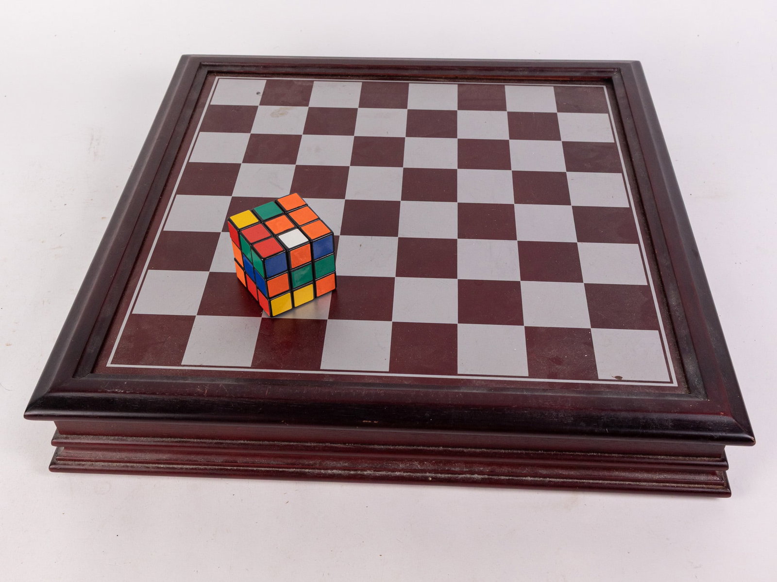 Danbury Mint Fantasy of the Crystal Pewter Chess Set COMPLETE - 2