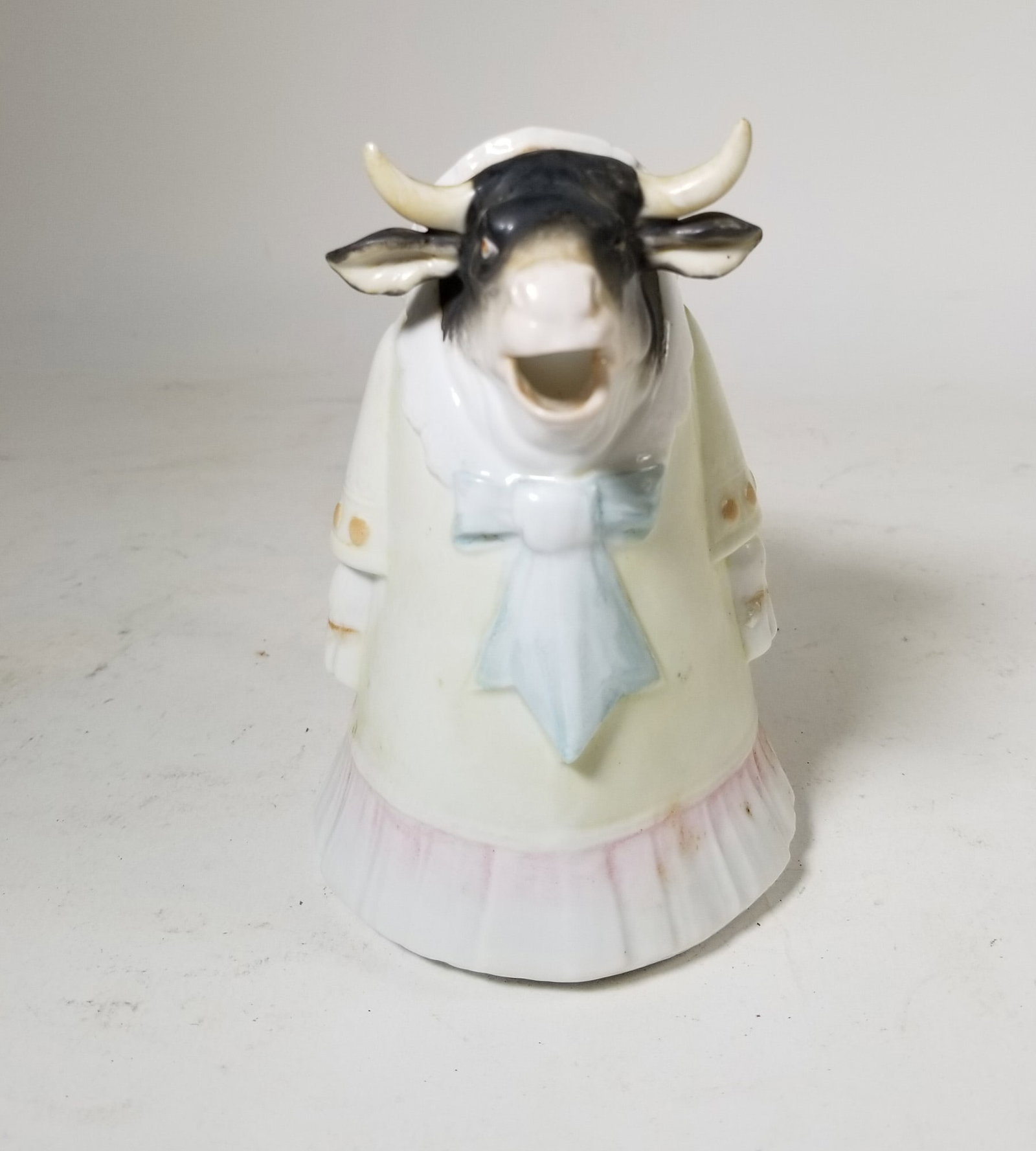 Shafer & Vater Porcelain Cow Creamer - 3