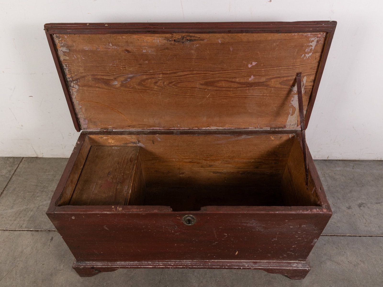 Primitive Antique Red Painted Storage Chest - 3