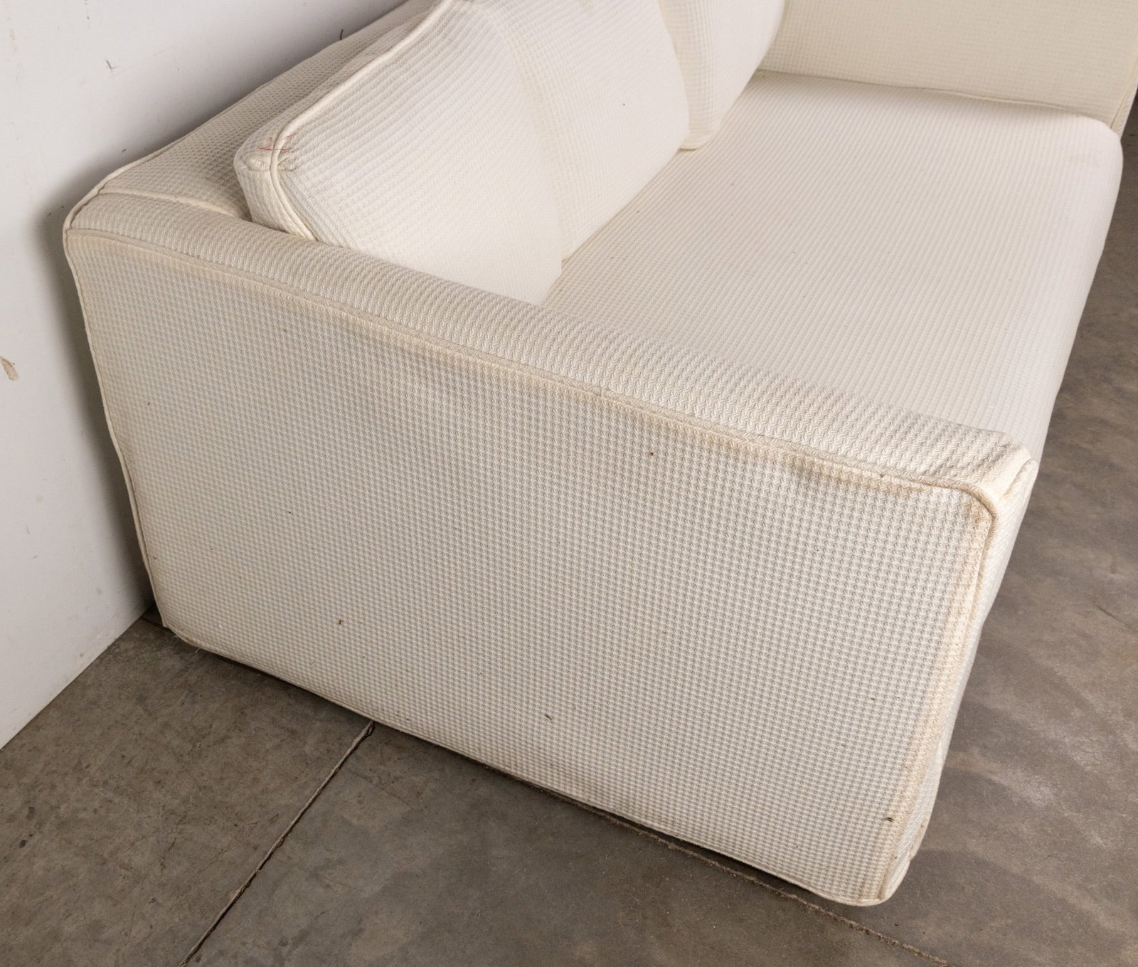 Modern Style Contemporary Upholstered Love Seat - 3