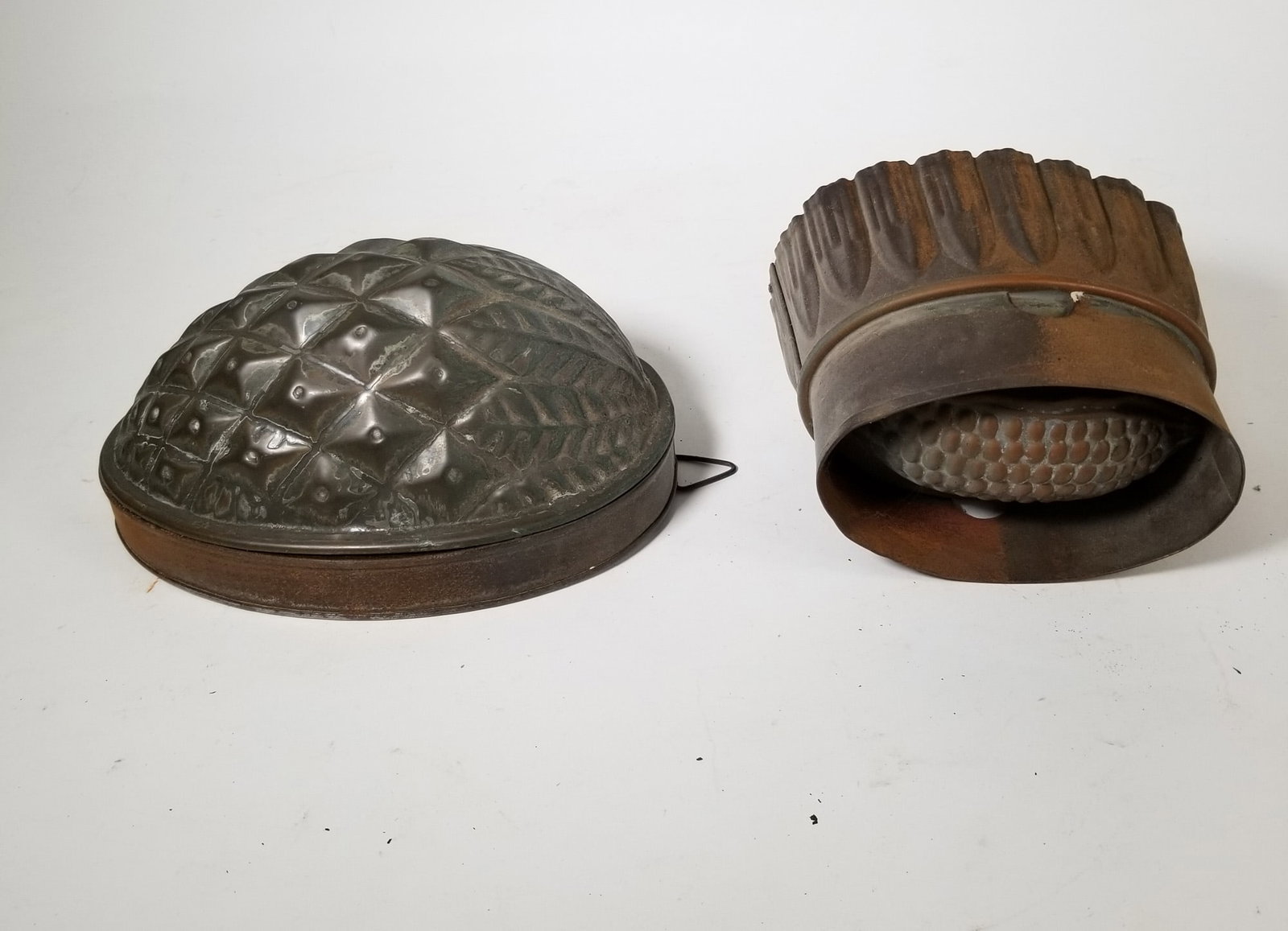 Primitive Tin Baking Molds and Kitchen Implements - 4