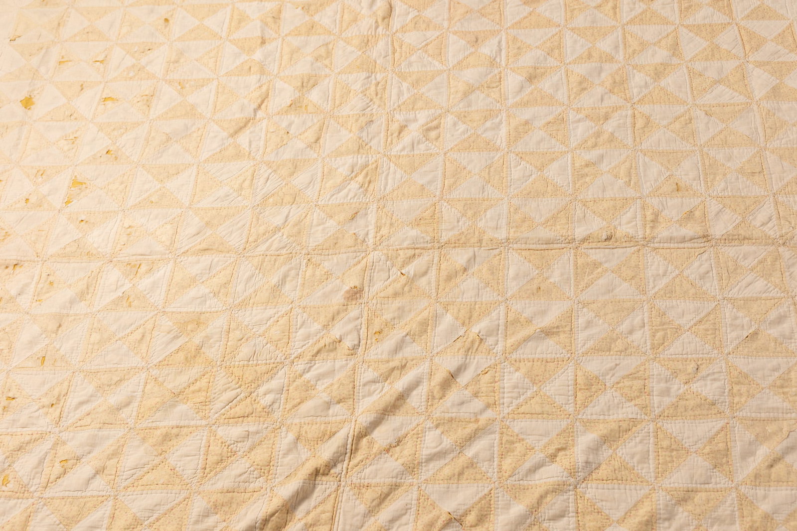 Two Vintage Floral Patterened Quilts - 3
