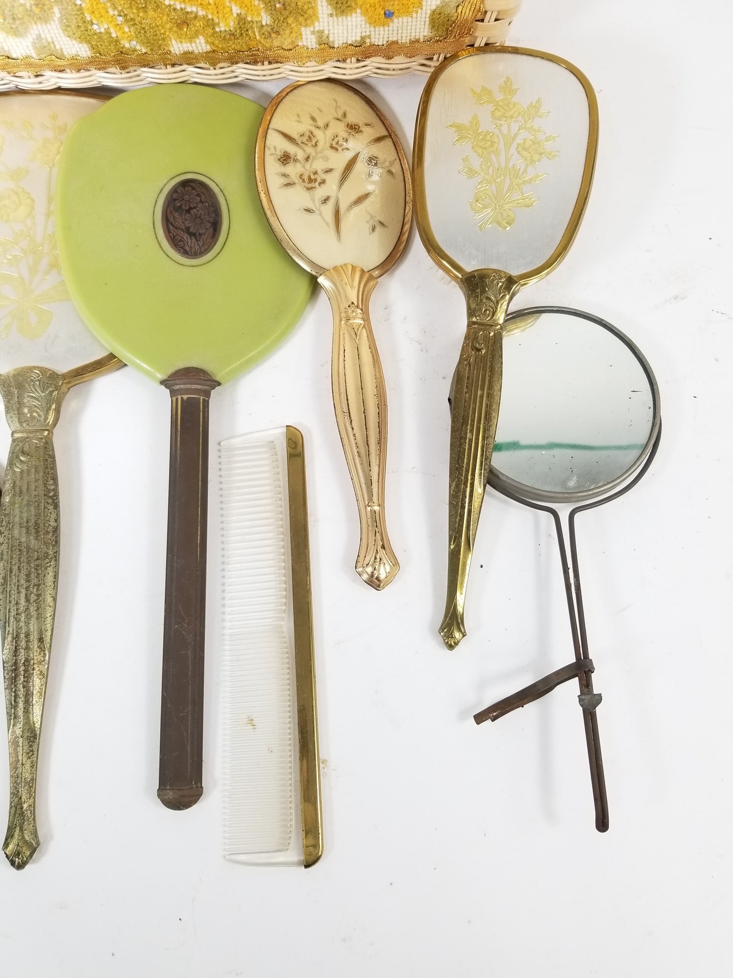 Ladies Vanity Lot ft. Vintage Princess Charming Purse - 3