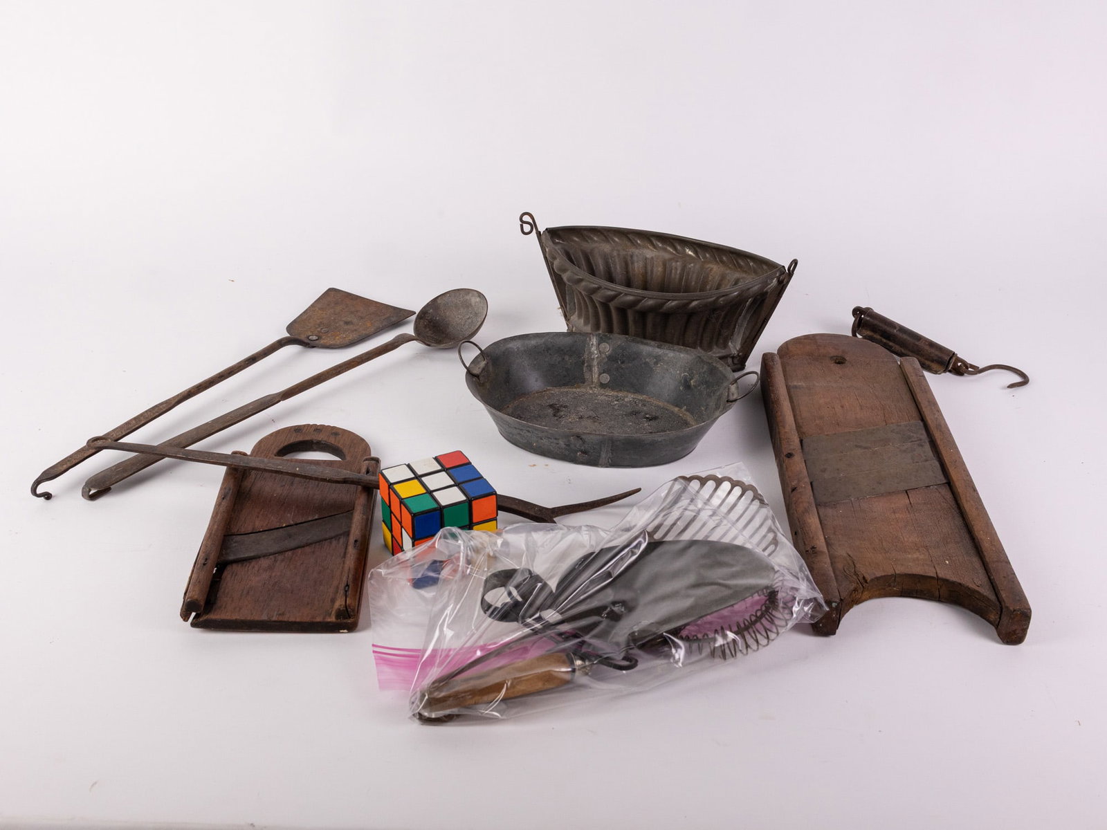 Vintage and Antique Primitive Kitchen Accessories - 2