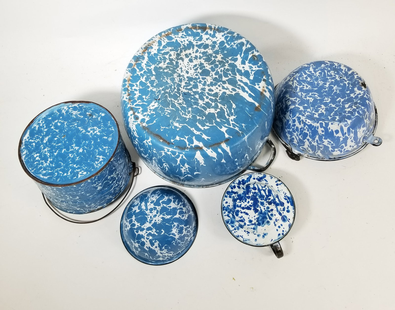Lot of Vintage Enamel Cookware - 4