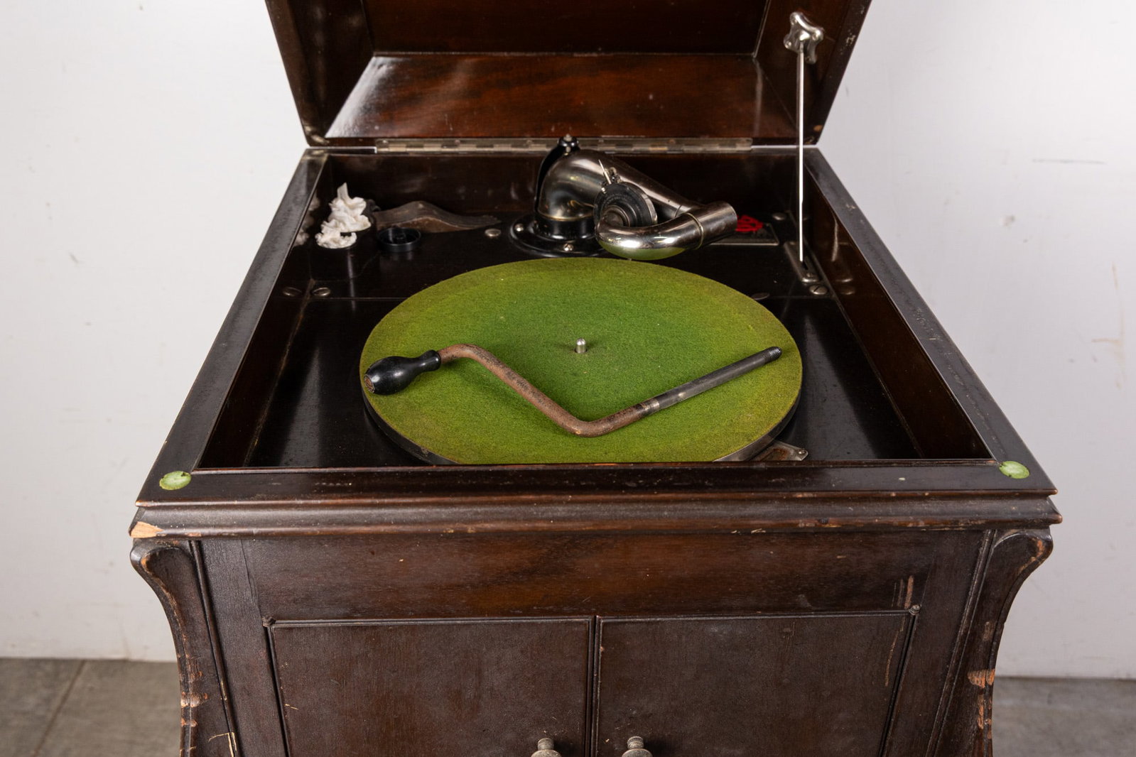 Victor Victrola Model VV-80 - 2