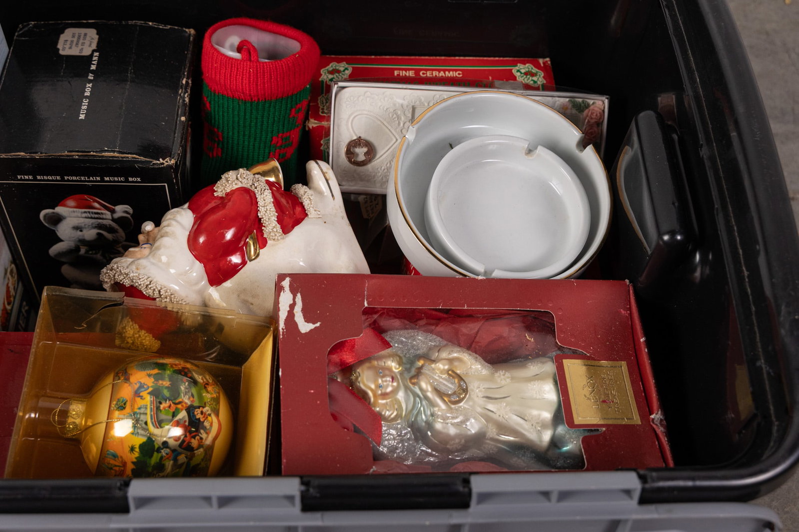 Assortment of Christmas Decor - 3