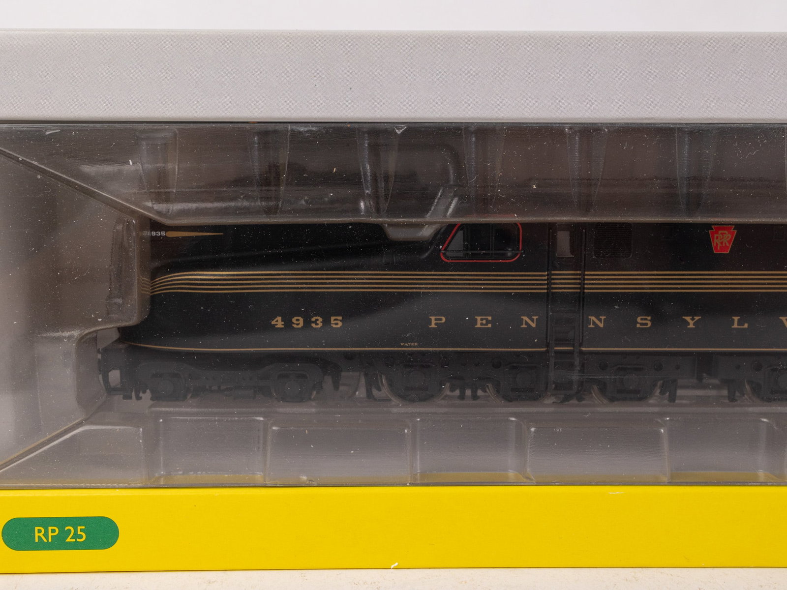 Trix Electric Locomotive GG1 4953 Model #22810 - 4