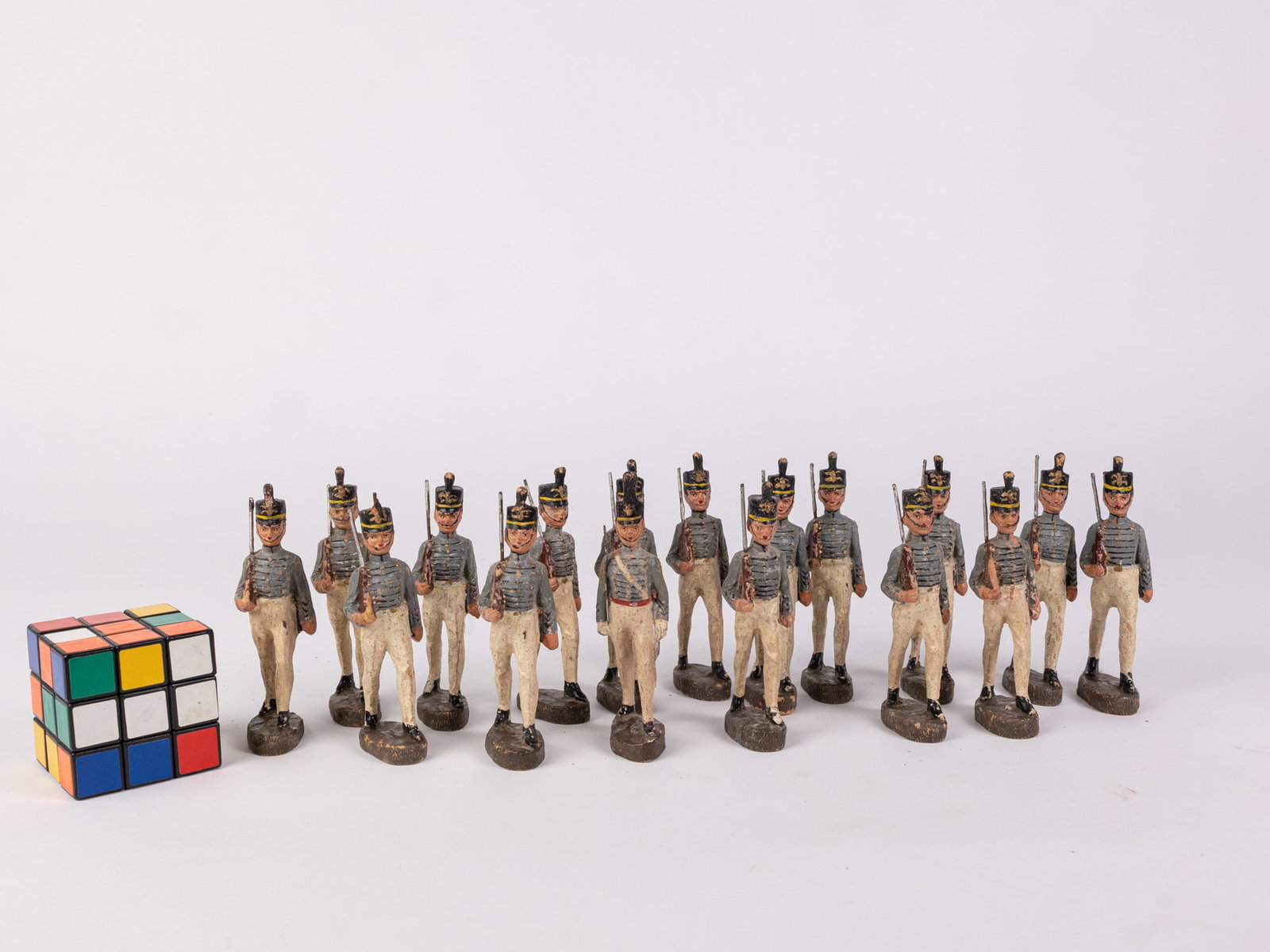 17 Vintage O&M Hausser "Elastolin" Soldier Figurines - 2